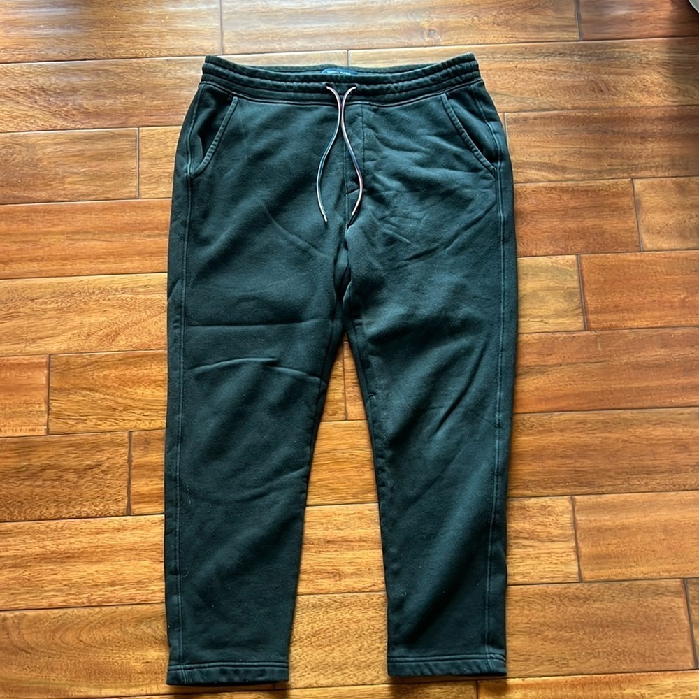 Men's Size Large Tommy Hilfiger Sweatpants Black